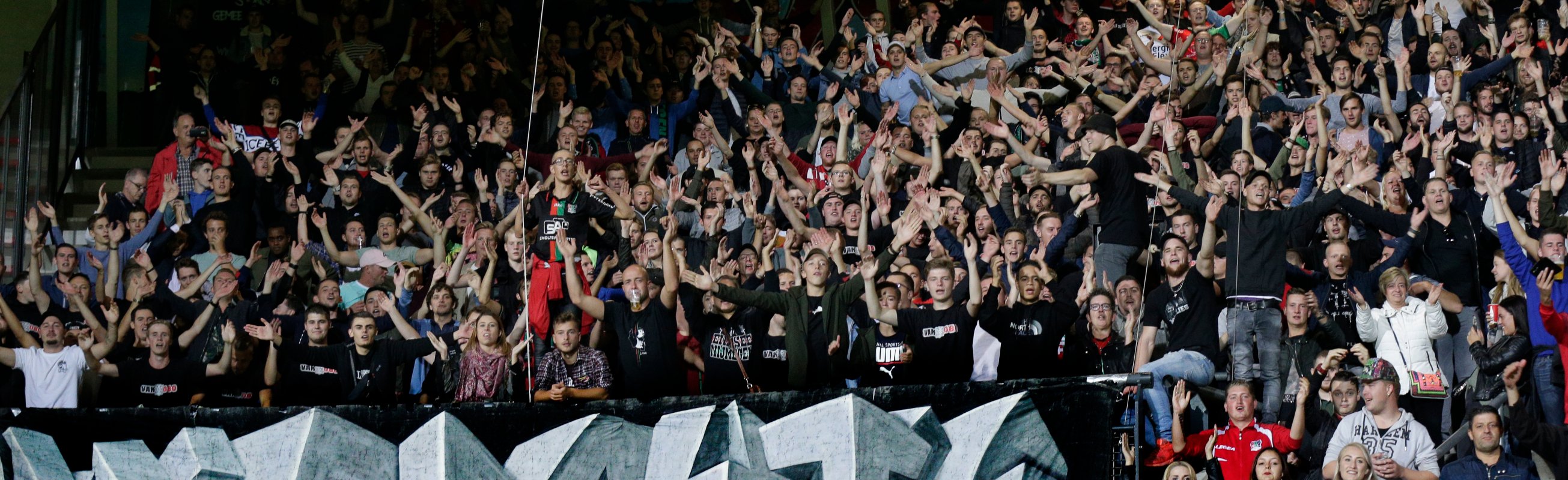 N.E.C. Eerste bezoek aan N.E.C.